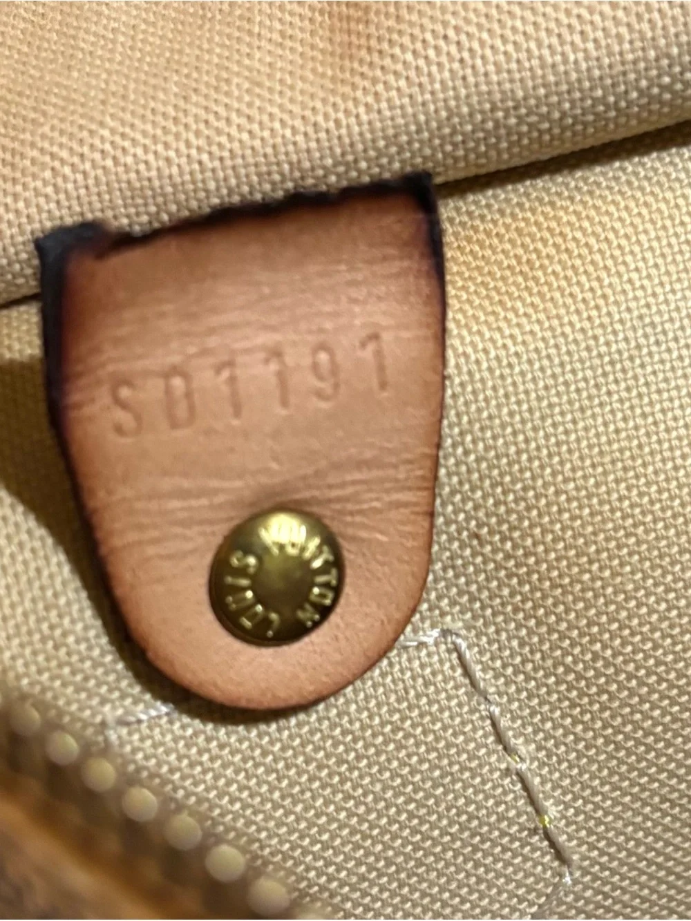 Louis Vuitton Damier Azur Canvas Speedy Bag - Cream & Brown Leather